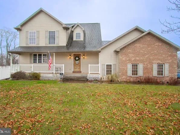 303 Lewisberry Ct, Lewisberry, PA 17339
