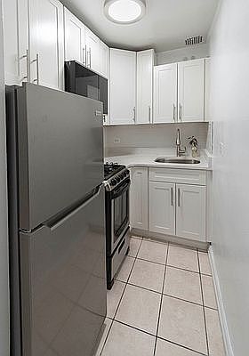 1st image of 50-21 39th Pl #2L