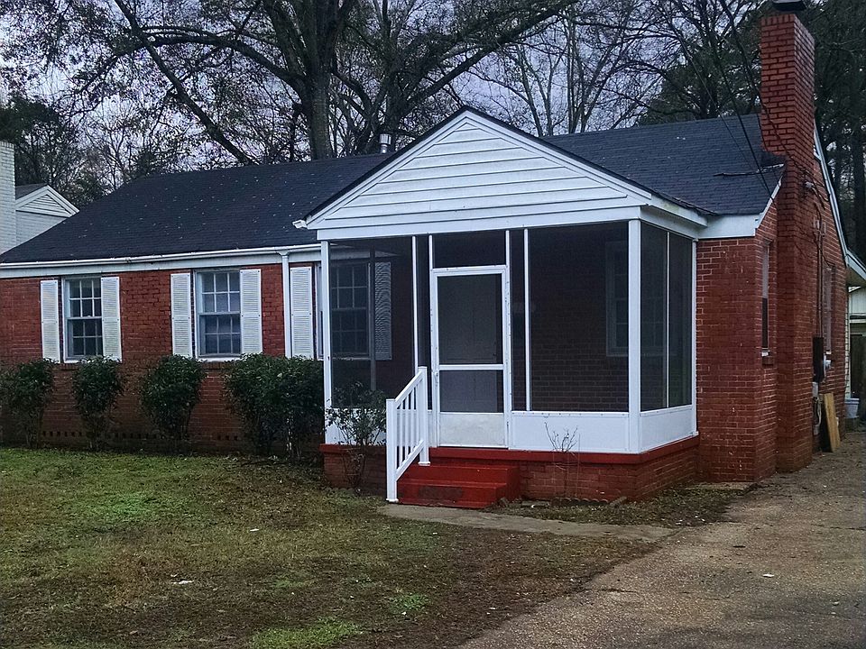 130 Oak Forest