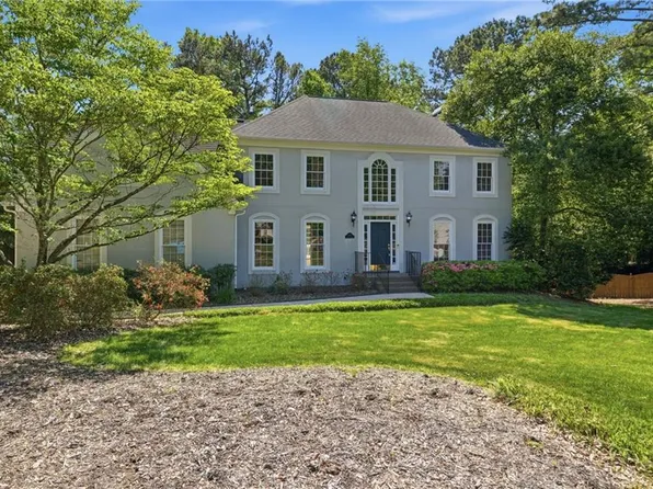 4486 Cardiff Ct NE, Roswell, GA 30075