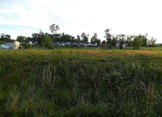 1st image of 271 Lilliquin Dr