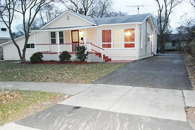 1017 Judge Ave photo 1