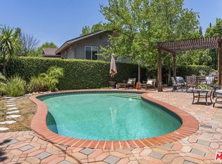 4701 Dunman Ave, Woodland Hills, CA 91364