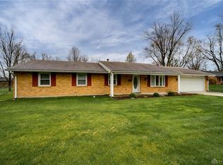 520 Clareridge Ln, Dayton, OH 45458