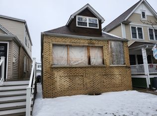 4054 W Patterson Ave, Chicago, IL 60641