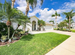 7980 Magnolia Bend Ct, Kissimmee, FL 34747