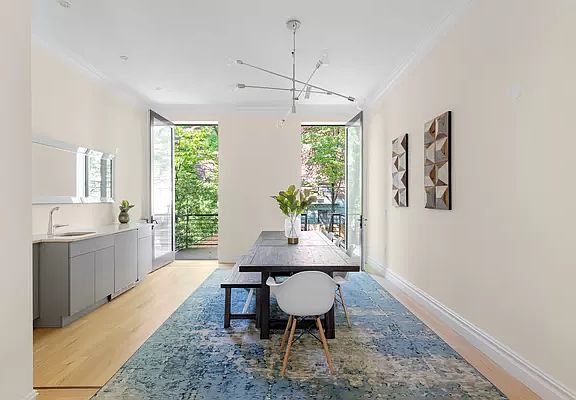 4th image of 29 Schermerhorn St