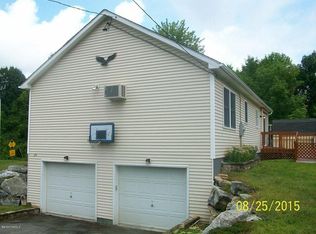 20 Santa Maria St, Pittsfield, MA 01201