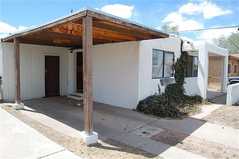 2nd image of 8108 San Joaquin Ave SE