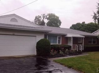 208 W Hobart Ave, Findlay, OH 45840