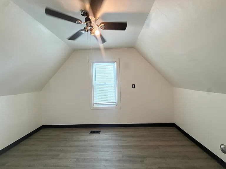3011 Petroleum St — Photo 23