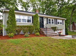 29 Beech St, North Chelmsford, MA 01863