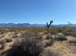 8 S Raley Rd #4, Yucca, AZ 86438