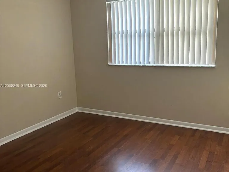 7200 NW 179th St #310 — Photo 8