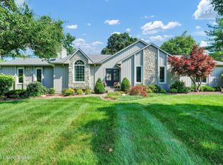 3207 W Mount Zion Rd, Crestwood, KY 40014