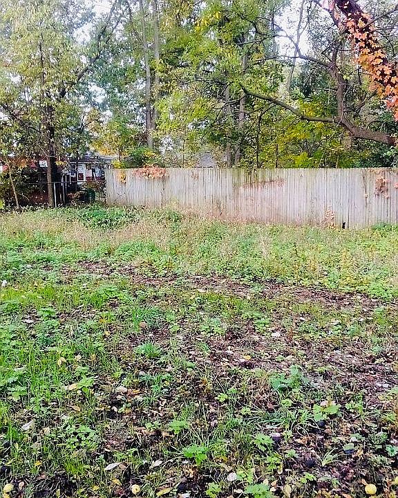1st image of 44 Janoah Ave