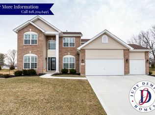 108 Forest Oaks Dr, Caseyville, IL 62232