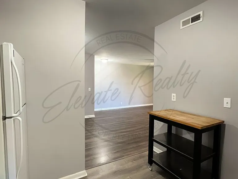 555 N Dupont Ave #C53 — Photo 14
