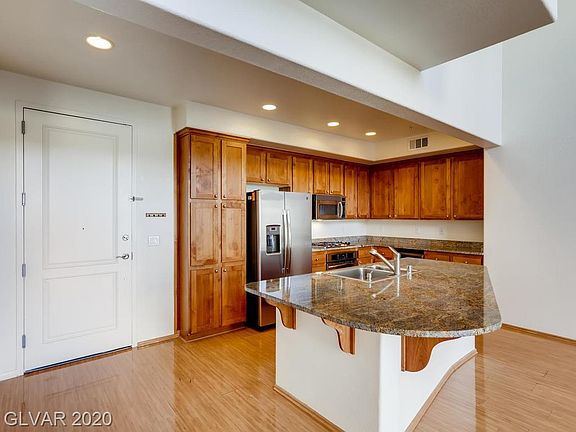 5th image of 68 E Serene Ave Unit 403