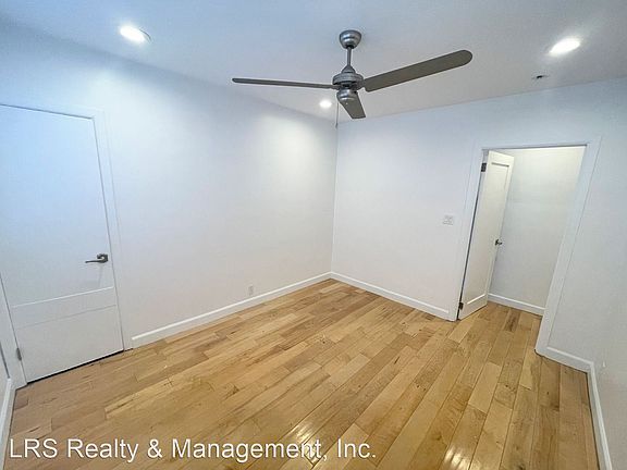 4th image of 441 N Norton Ave #1