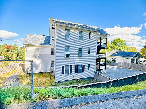 5th image of 12 Foster St