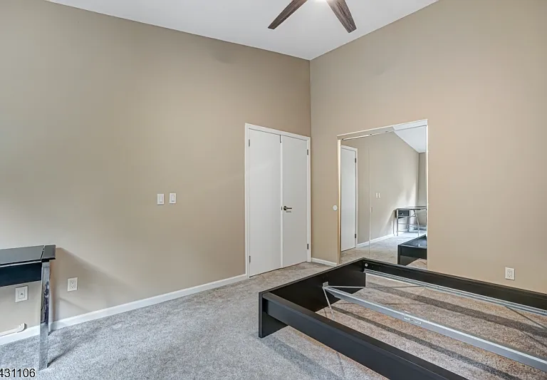 7 Sussex Ct — Photo 21