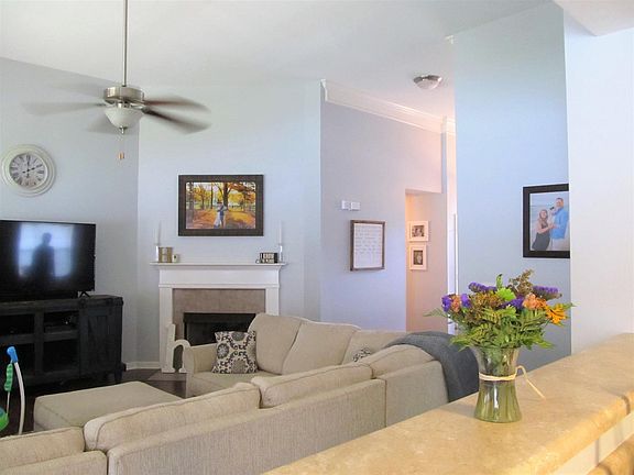 2nd image of 4973 Saint Ives Dr