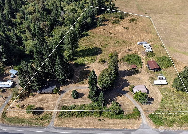 2nd image of 11737 US Hwy 12