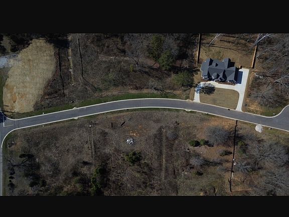 4th image of 135 Bishop Ln Lot 3
