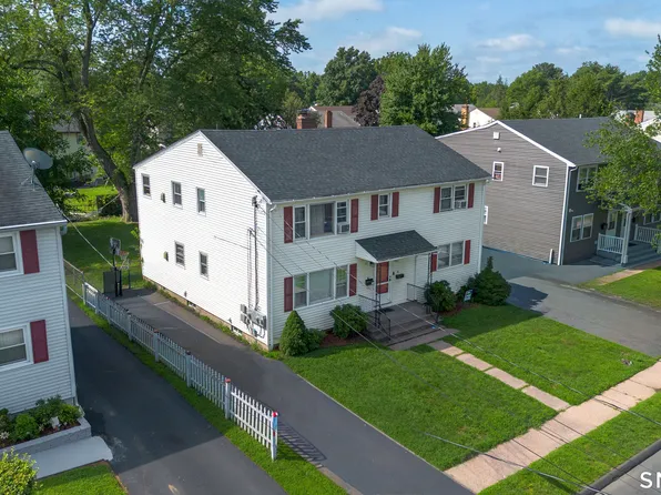 15-17 Leichtner Drive, East Hartford, CT 06108
