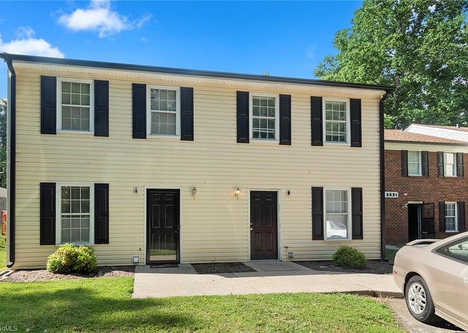 1st image of 3527-3529 3531 Lynhaven Dr
