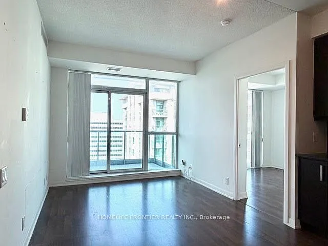 17 Anndale Dr #Penthouse 201 — Photo 3