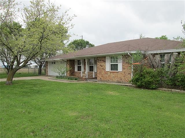 1st image of 1208 County Road 214