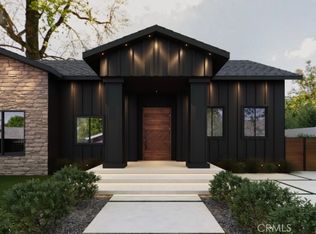 14800 McCormick St, Van Nuys, CA 91411