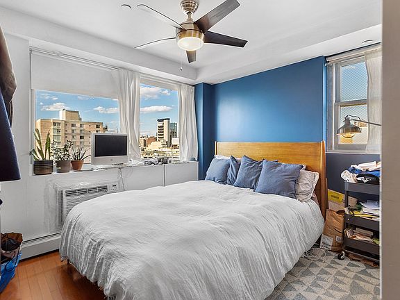 4th image of 31 Monroe St Penthouse B