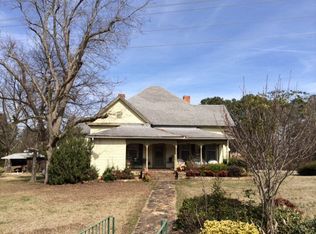 8677 Hopewell Rd, Lizella, GA 31052