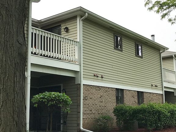 2nd image of 1519 Harbour Ct Unit 2A