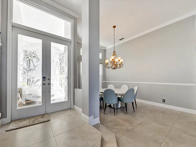 10370 NW 50th Ct — Photo 9
