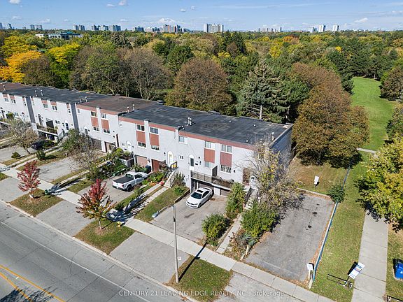3rd image of 132 Bonis Ave