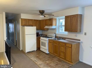 631 N 32nd St FLOOR 3, Philadelphia, PA 19104