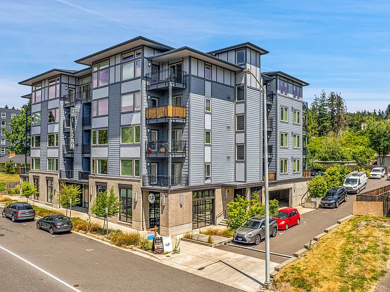 The 72nd Apartments | Exterior