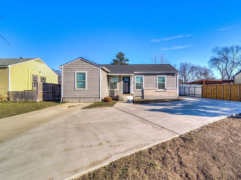 1st image of 2803 Canary Dr
