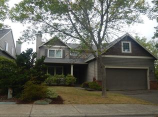 4211 NW Oxbridge Dr, Portland, OR 97229