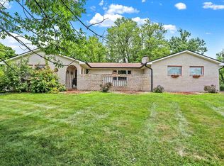 2034 N Ridgeway Dr, Ellettsville, IN 47429