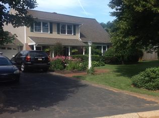 6040 Hampton Ct, East Petersburg, PA