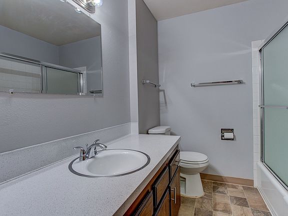 5th image of 11730 SW Bel Aire Ln #3