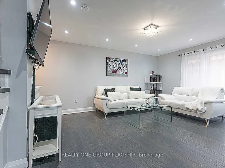 467 Dalhousie Gate — Photo 9
