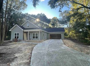 302 S Terrell St, Metter, GA 30439