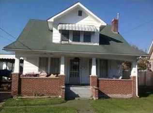 409 Midland Trl, Hurricane, WV 25526