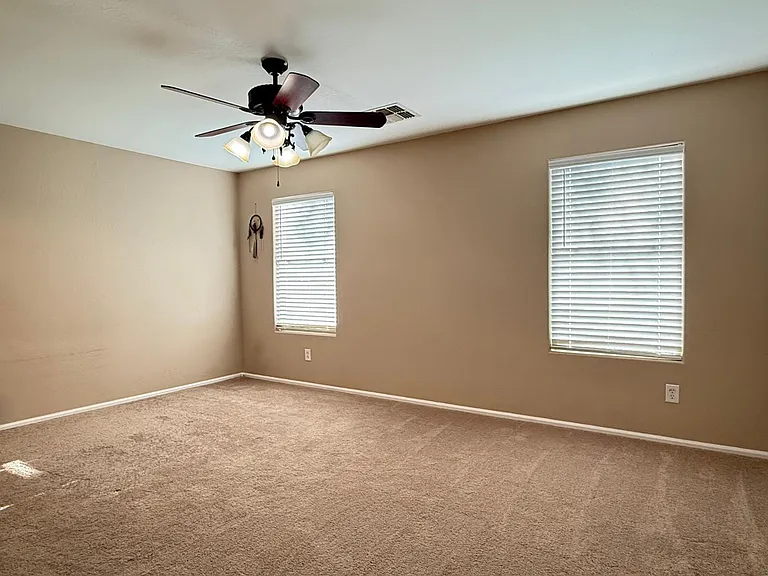 4533 S 236th Dr — Photo 10